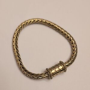Vintage Gold Tone Woven Bracelet With Magnetic Clasp
